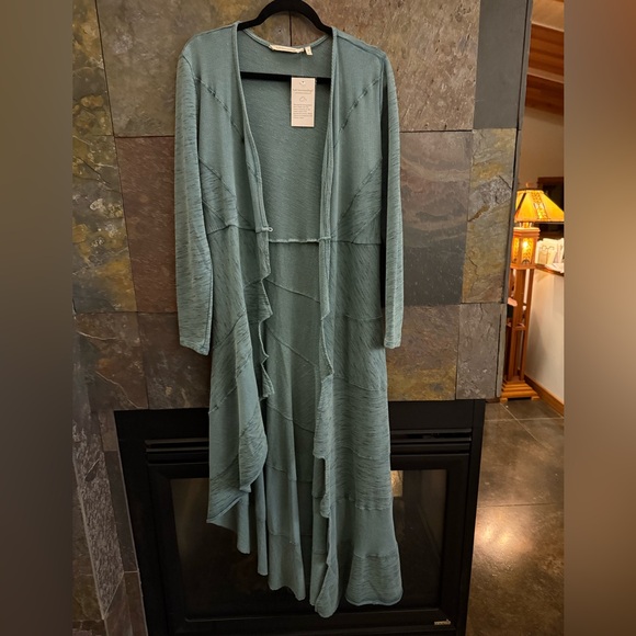 NWOT Soft Surroundings teal topper, M, unique boho, arty piece. Asymmetrical - Picture 8 of 15